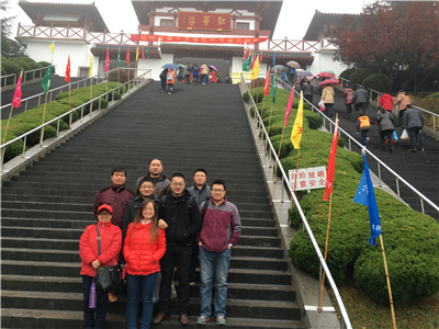 Red leaves valley here we come! - a record number of taian sea machinery manufacturing co., LTD. Jinan red leaves valley 20115 employees